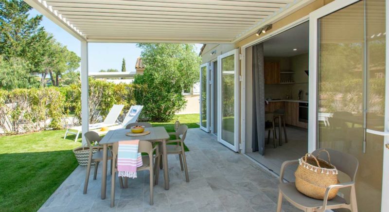 Oasis Village – Villa Confort 6-8 | Terrasse